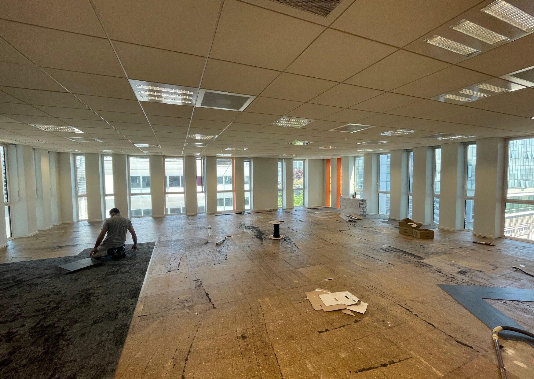 Travaux aménagement de bureaux _ Hanwha Vision